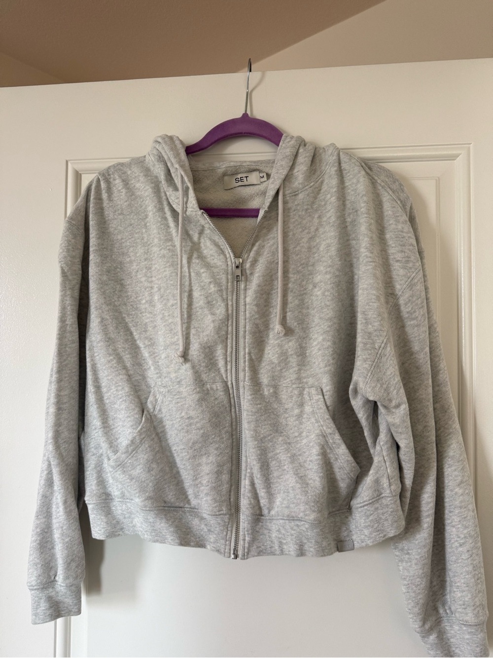 Set Active lightweight Gray Zip-Up Hoodie
